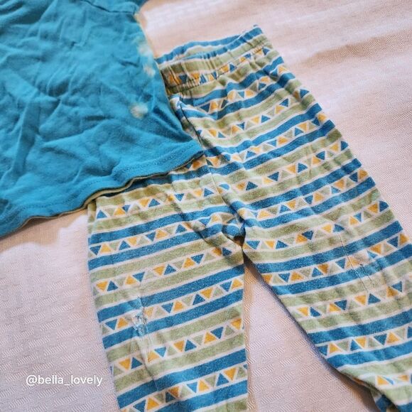 🏖 18M Disney Lion King 2 Piece Pajama Set - Picture 2 of 2